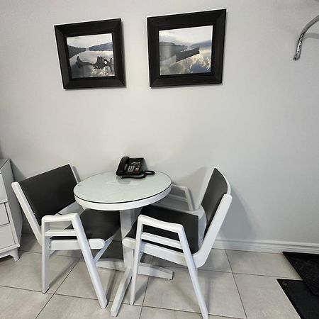 Motel Le Refuge Sherbrooke Buitenkant foto
