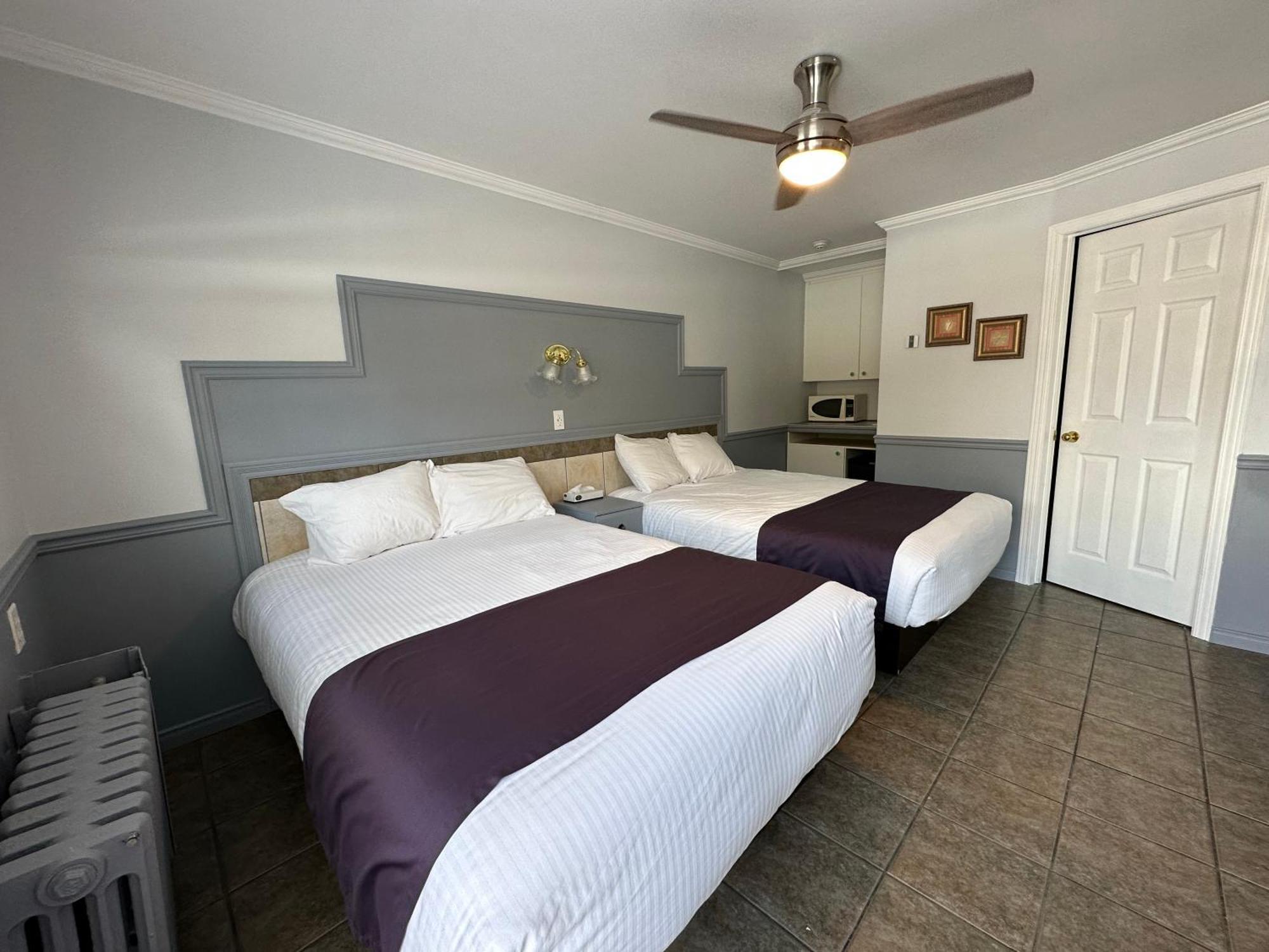 Motel Le Refuge Sherbrooke Buitenkant foto