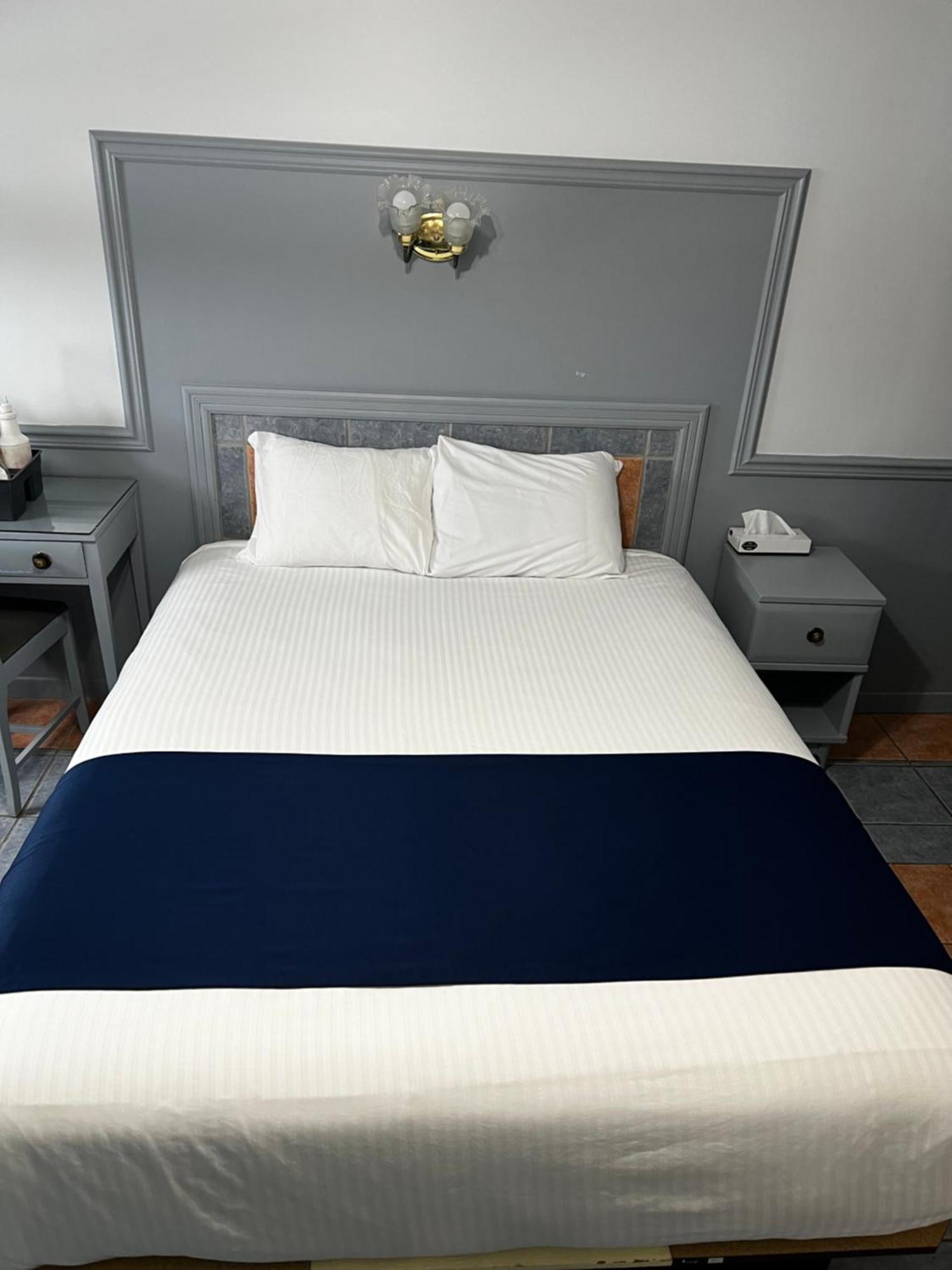 Motel Le Refuge Sherbrooke Buitenkant foto