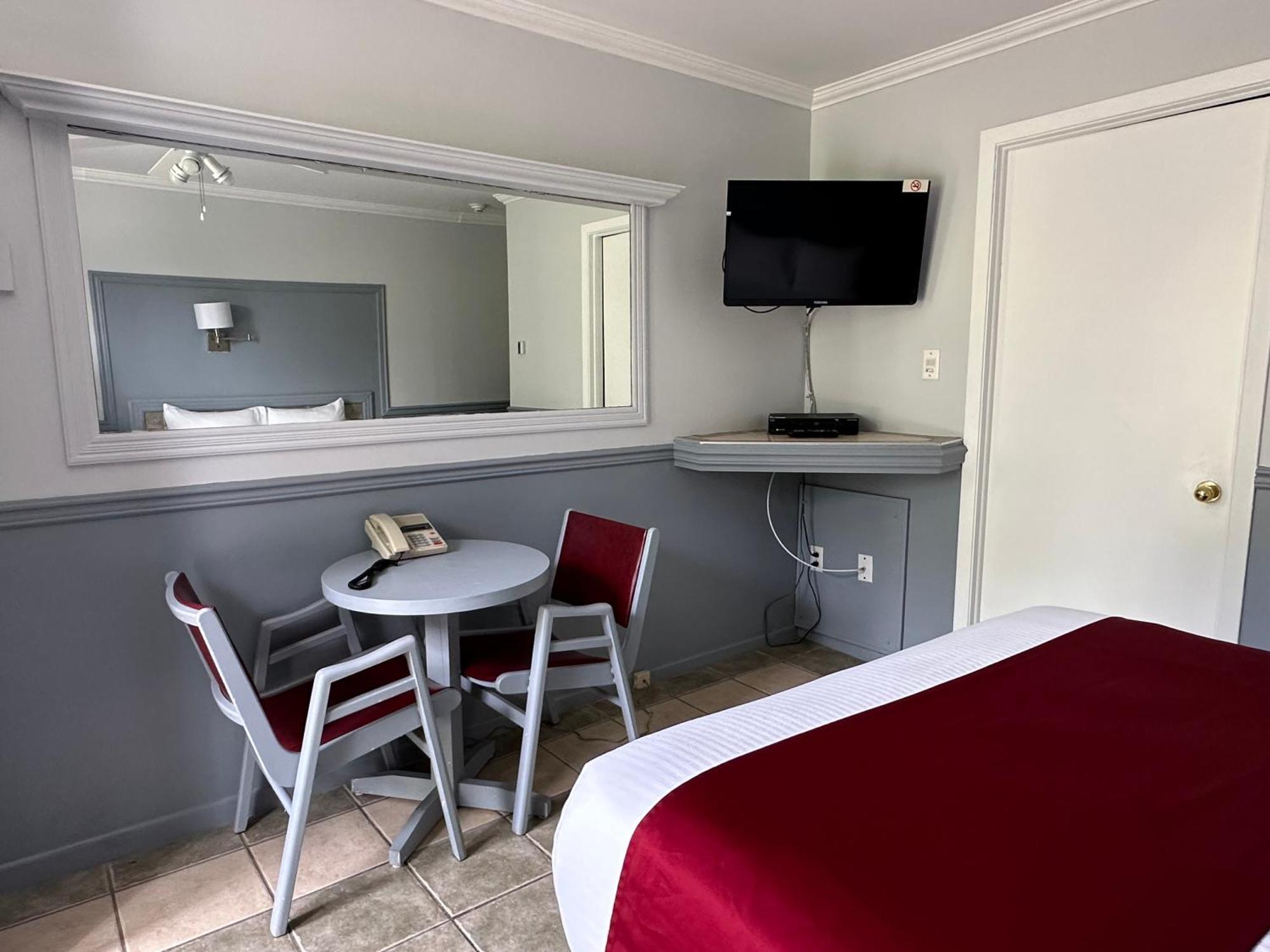 Motel Le Refuge Sherbrooke Buitenkant foto